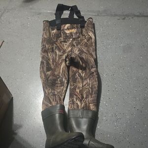 Cabela's Brown Camo Chest Waders with Olive Green Boots